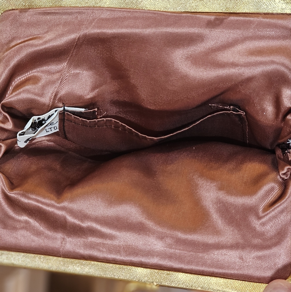 New Silver & Gold Beaded Clutch - Picture 4 of 7
